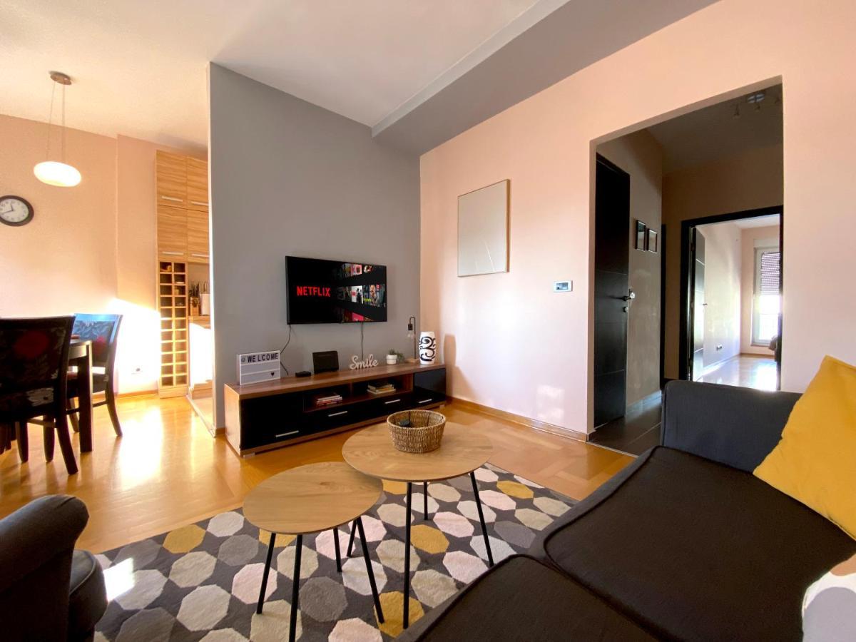 Quince Apartment Belgrade Extérieur photo